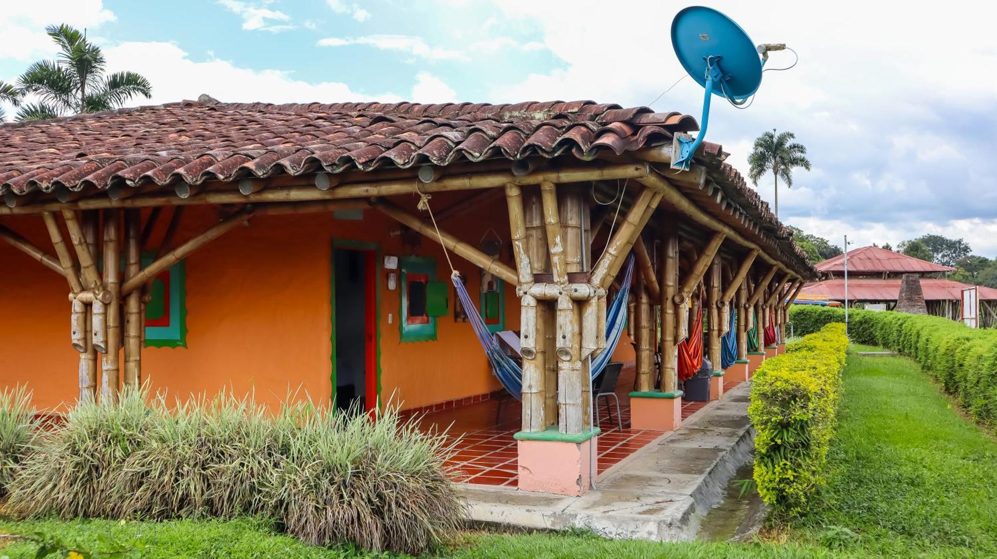 Hotel Parque De Los Arrieros Montenegro Zewnętrze zdjęcie