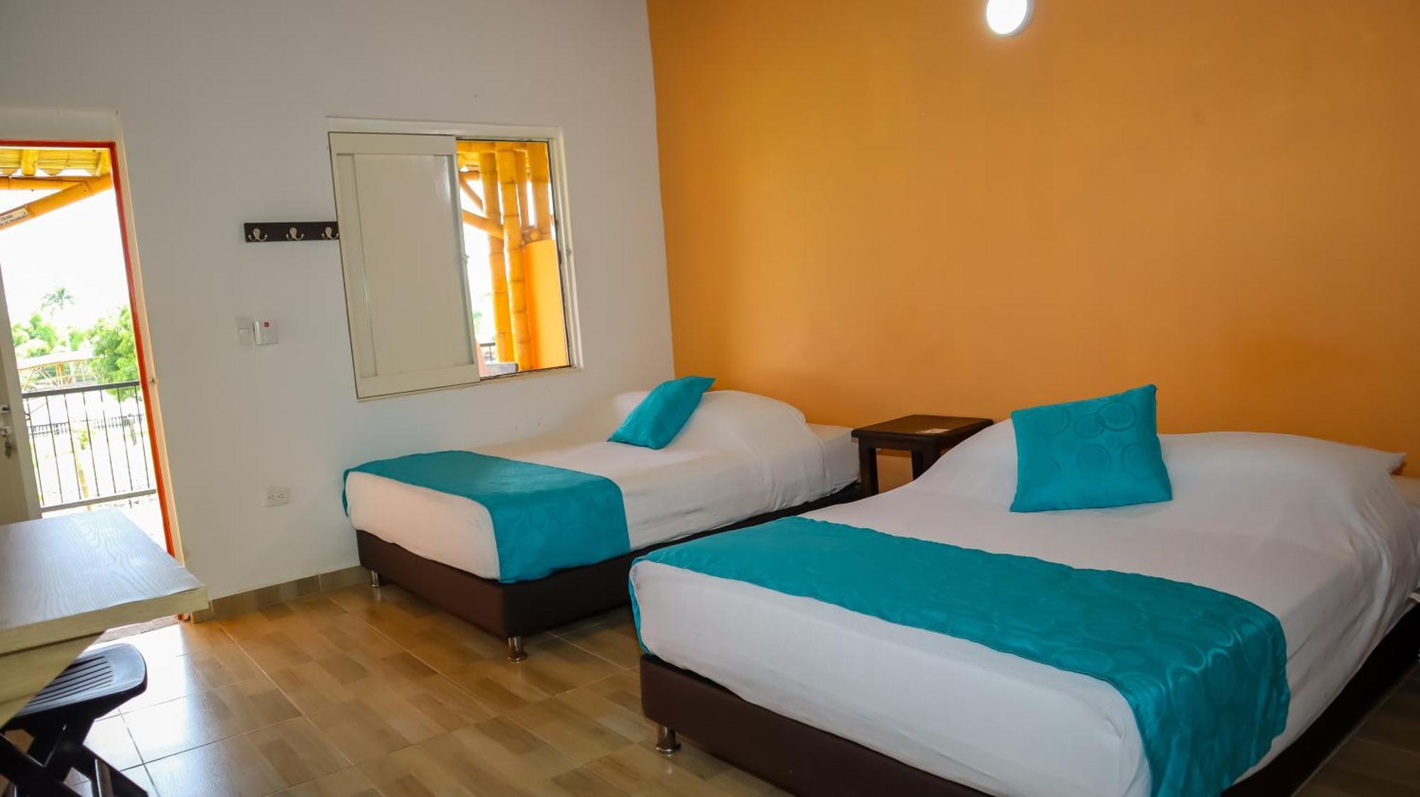 Hotel Parque De Los Arrieros Montenegro Zewnętrze zdjęcie